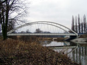 Nový most mezi Kochánkami a Předměřicemi nad Jizerou